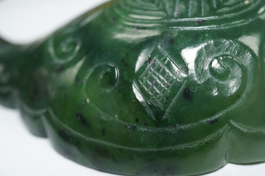 A Chinese spinach green jade two-piece belt buckle, 18th/19th century